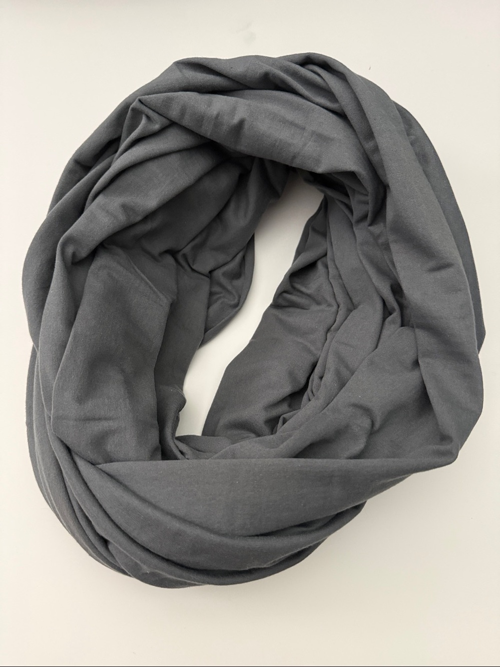 Urban Outfitters Women’s Infinity Scarf NWOT Charcoal Gray XL